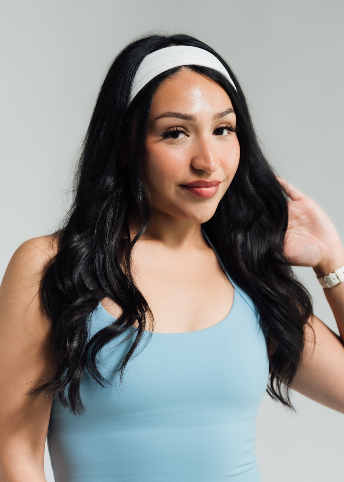WHITE HEADBAND