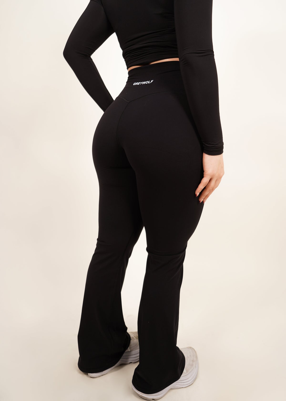 Noir Flare Leggings