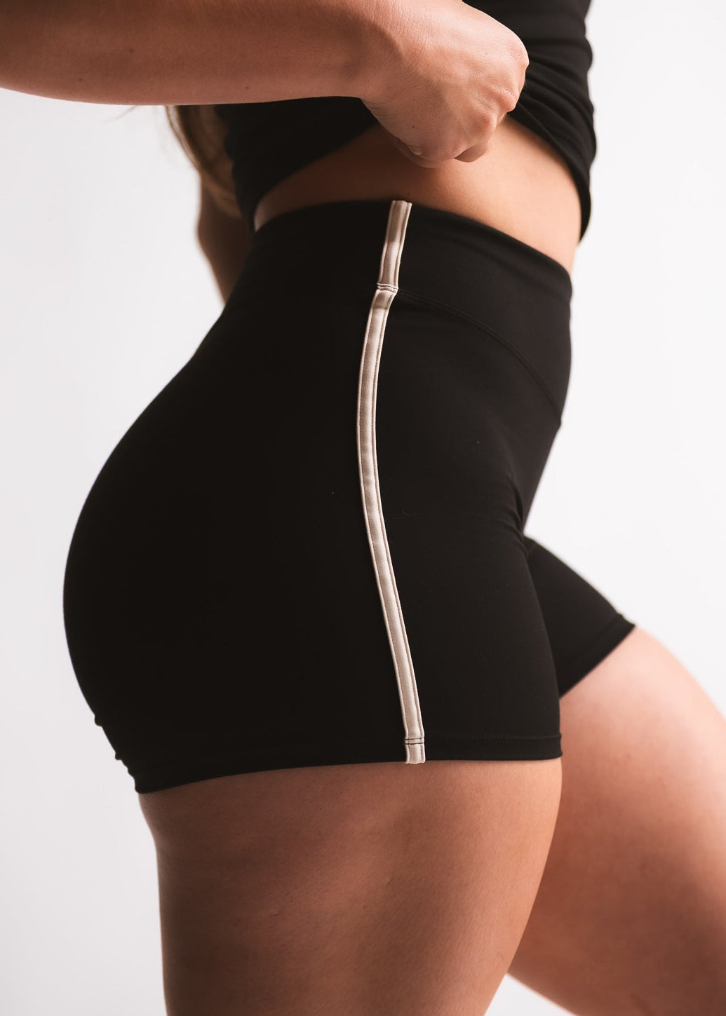 OBSIDIAN SHORTS