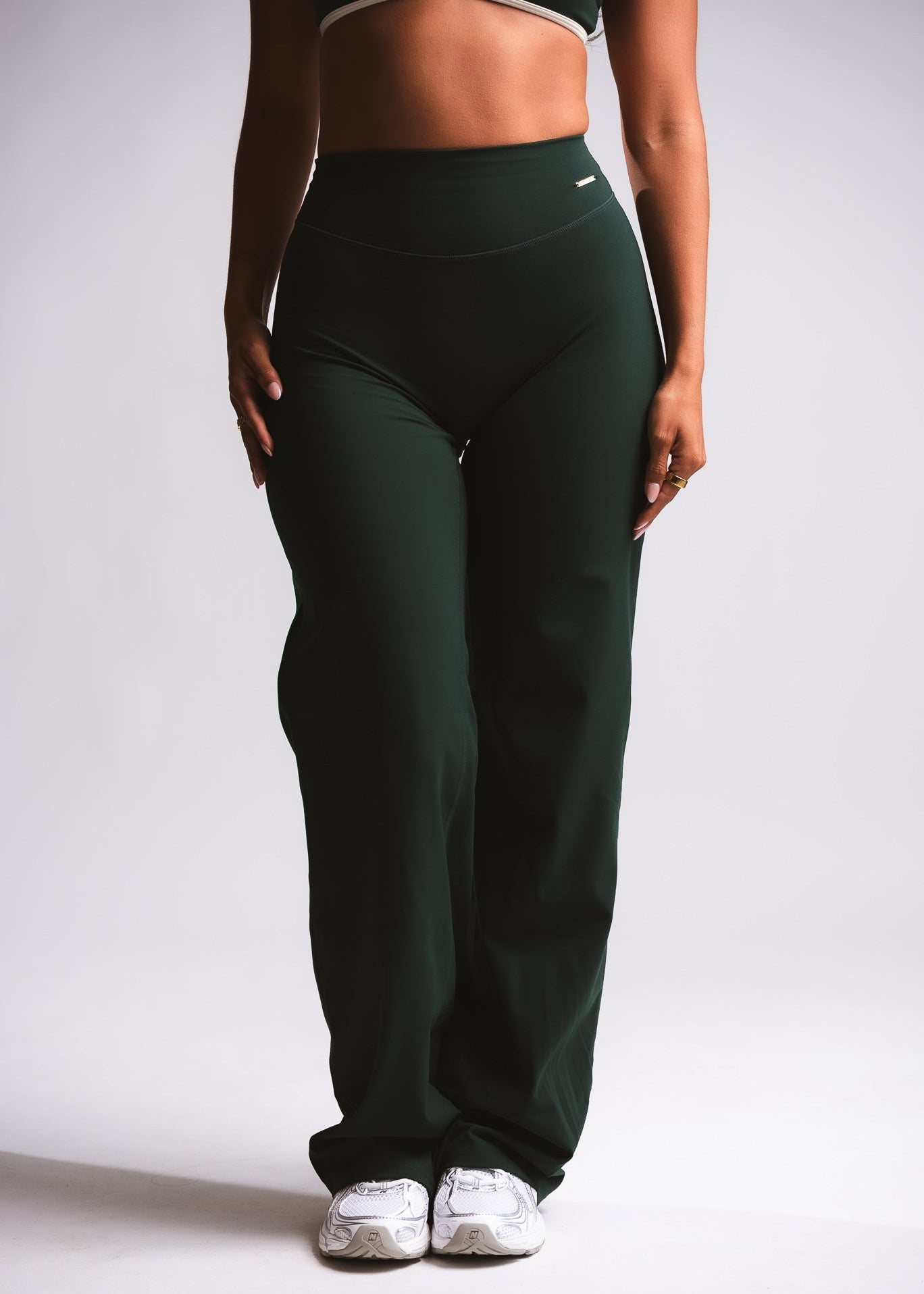 EMERALD STRAIGHT LEG PANTS