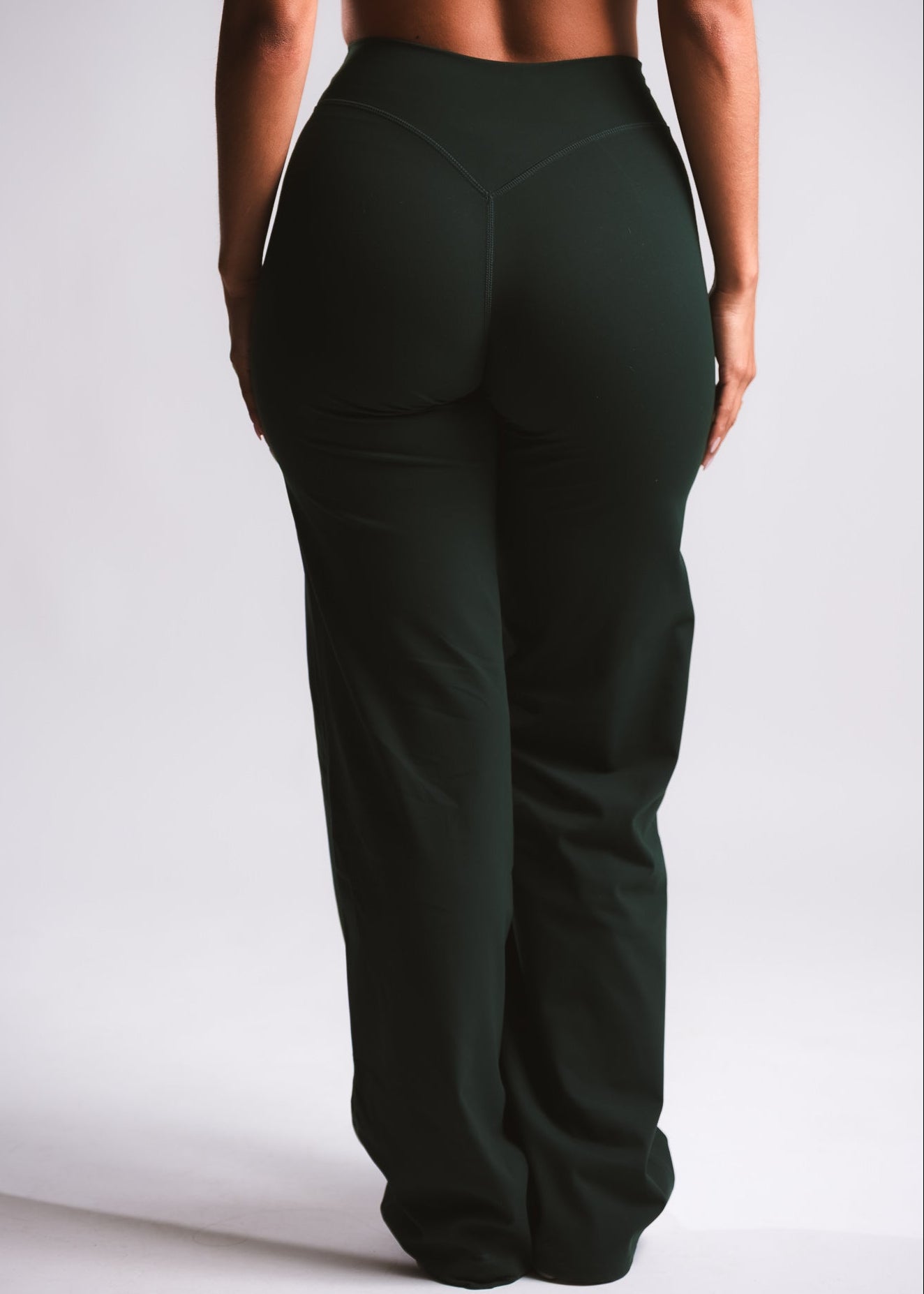 EMERALD STRAIGHT LEG PANTS