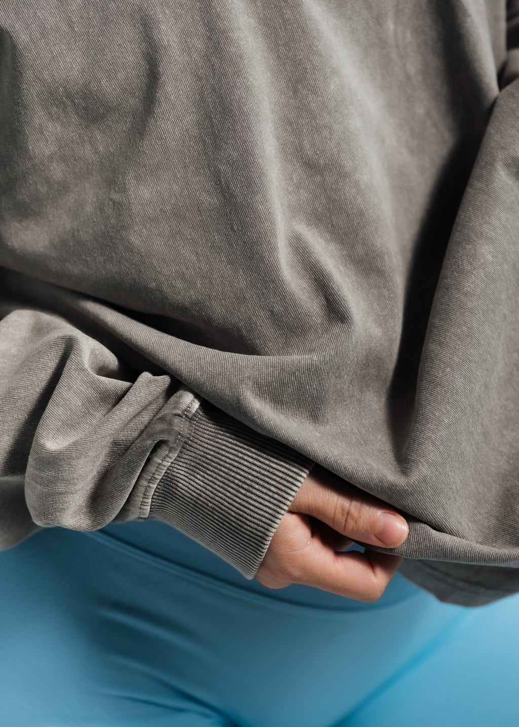 OVERSIZED LONG SLEEVE - GREY