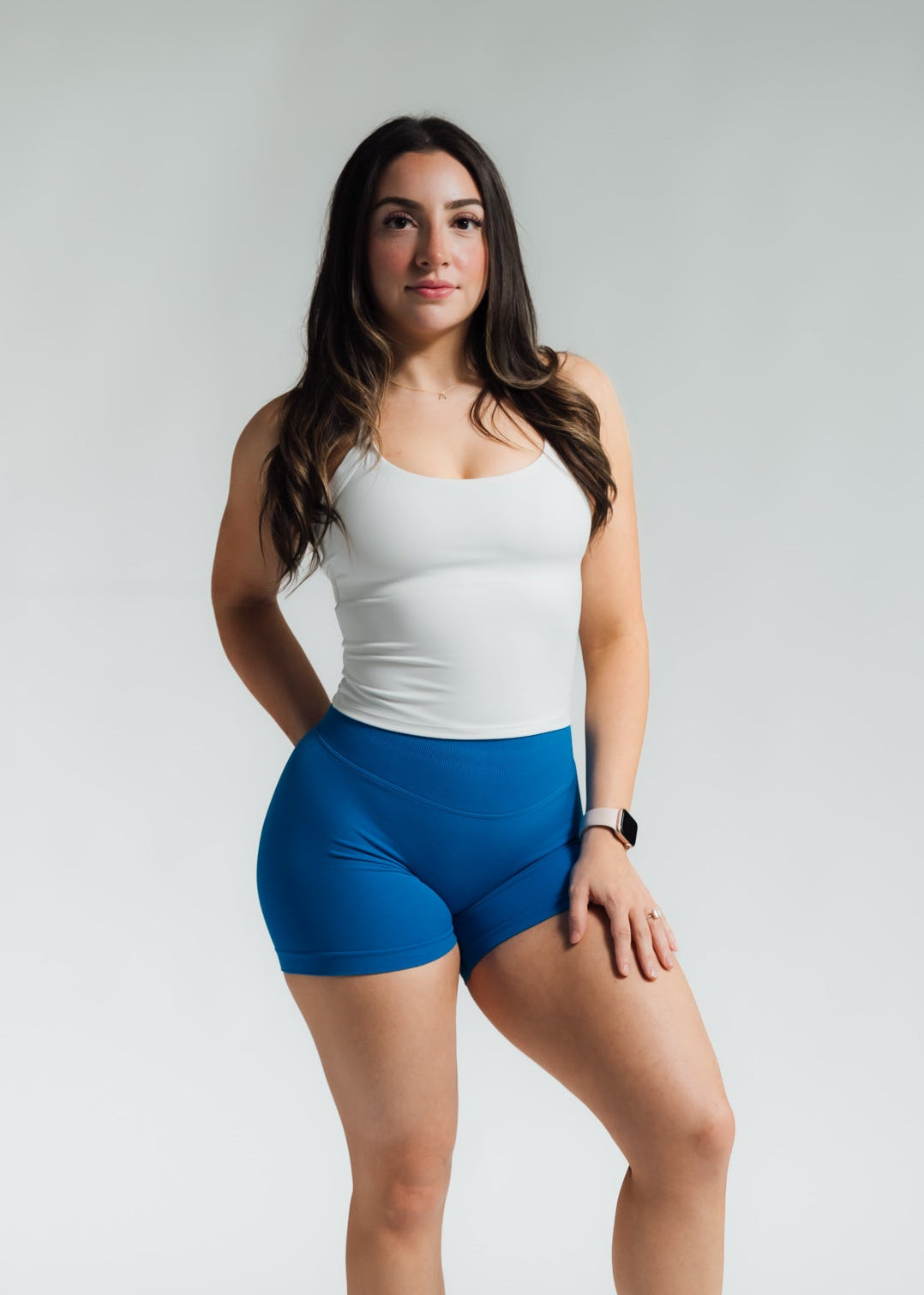 WHITE TANK